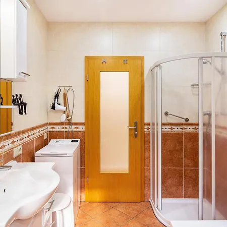 Apartment Zum Weissen Ross Hausen