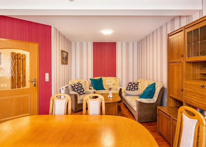 Apartment Zum Weißen Roß *