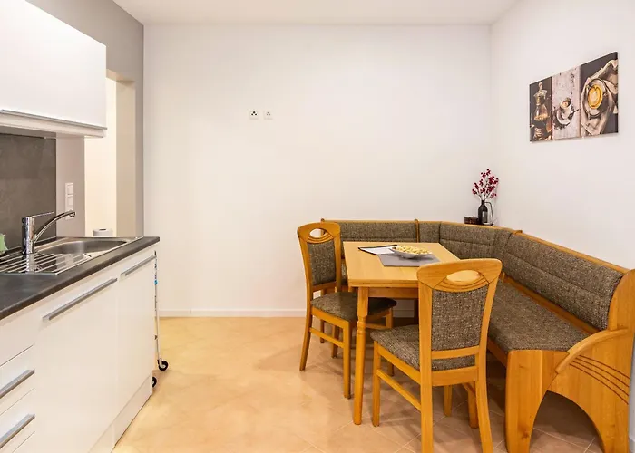 Apartment Zum Weißen Roß Hausen (Rhon-Grabfeld)