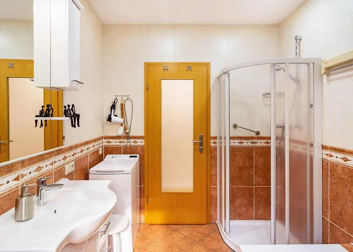 Zum Weißen Roß Apartment Hausen (Rhon-Grabfeld)